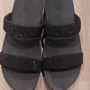 Black Sparkle FitFlop size 9